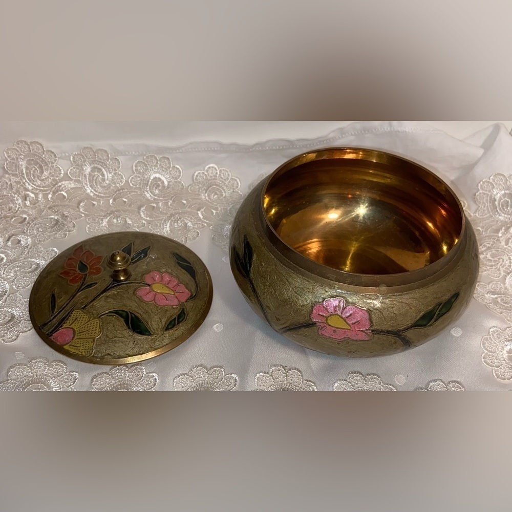 Vintage Brass enameled hand painted floral golden Bowl with lid - Picture 2 of 15